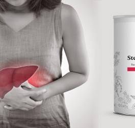 Kobieta trzyma się za bolący brzuch. Obok opakowanie suplementu diety na wątrobę SteroHerbs.